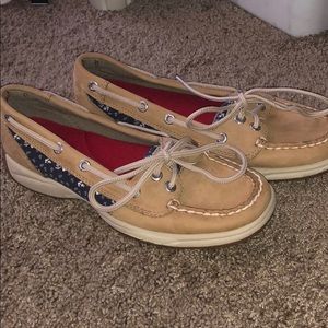 Sperry topsider boat shoes